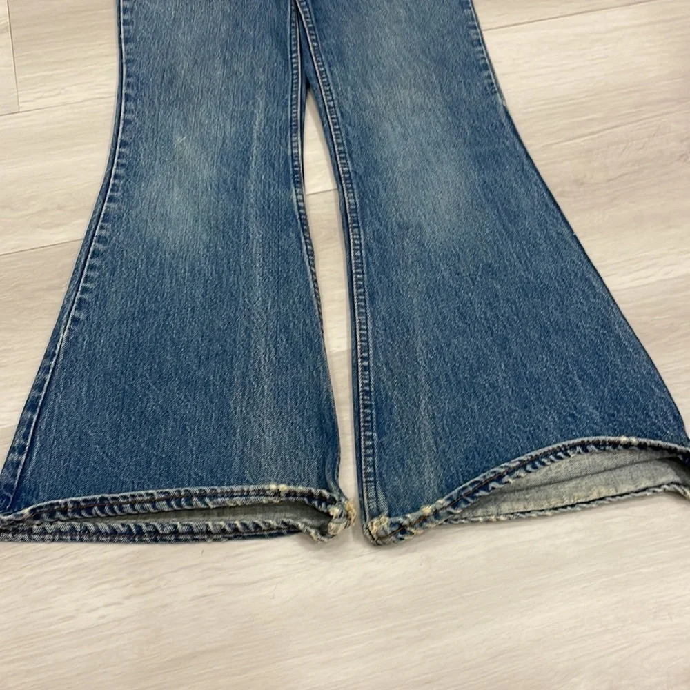 Vintage Levi’s Orange Tab 684 Big Bell Bottom Jeans - Picture 4 of 16